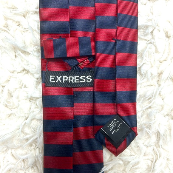 Vintage Express Skinny Tie - Picture 3 of 4